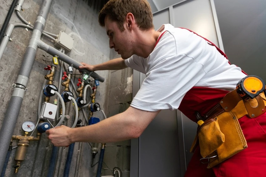 Signs You Need A Professional Plumbing Service Immediately Science Hill KY